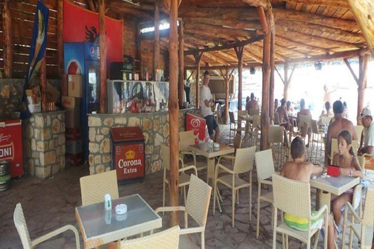 Mucobega Hotel Sarandë Exterior foto