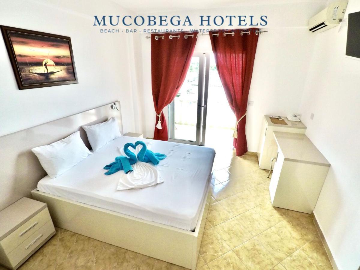 Mucobega Hotel Sarandë Exterior foto